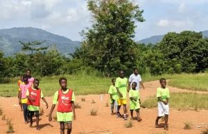 Clôture réussie du stage de formation des animateurs Kids Athletics à Kpalimé : entre apprentissage, innovation et animation avec les enfants